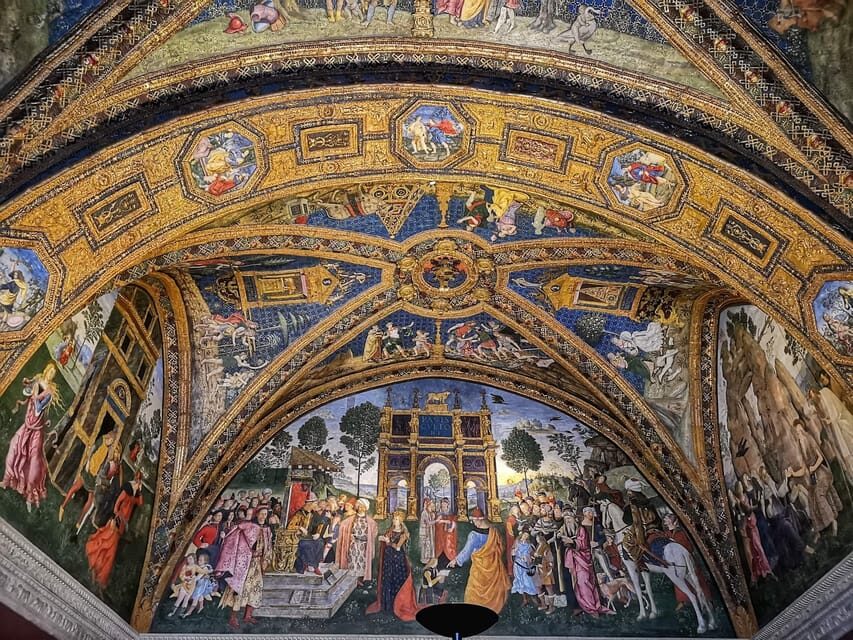 Semi-private Tour of the Vatican Museums - Raphael Rooms and Borgia Apartments: Papal Interiors with Real Storytelling