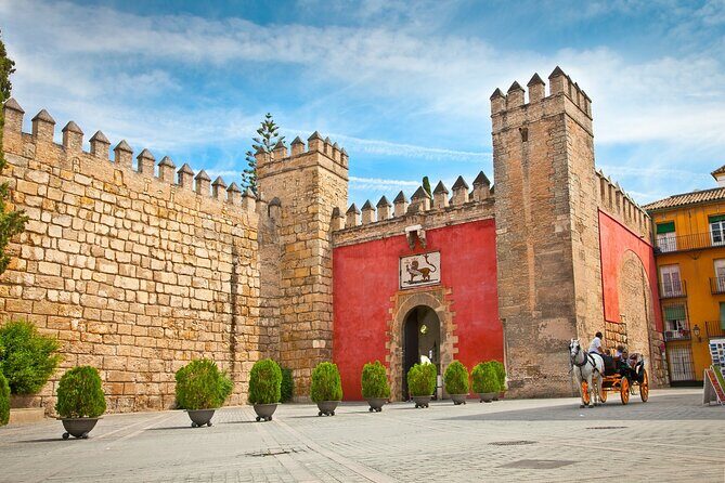 Sevilla: Guided tour to the Alcazar + Cathedral and Giralda - Price and what $68.36 buys you (and what it doesn’t)