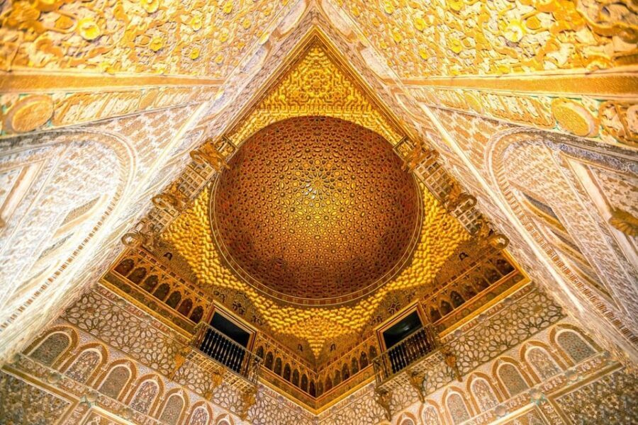 Seville: Tour Alcázar, Cathedral & Giralda Priority Access - What the itinerary timing really feels like (and why the break matters)