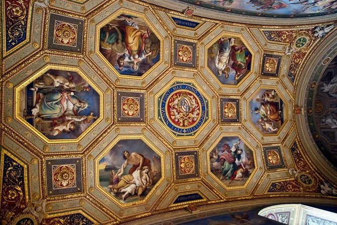 Sistine Chapel Morning Tour with Vatican Museums Galleries & Raphael Rooms - Raphael Rooms (Stanze di Raffaello): School of Athens in Real Scale