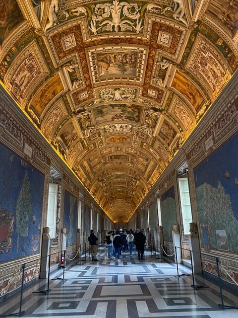 Sistine Chapel, Vatican Museums Tour & Entry to St Peter's - Who this tour suits (and who should reconsider)