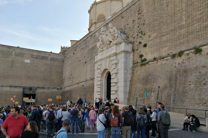 Skip-The-Line: Sistine Chapel & Vatican Tour with A Guide - Stop 2: Vatican Museums Entry With Escorted Access