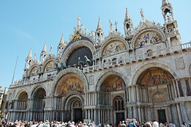 Skip the Line St Mark’s Basilica and Doge’s Palace Exclusive Tour - Private tour feel: pacing, questions, and attention to detail
