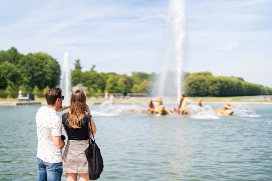 Skip-the-Line Versailles Palace Tour by Train from Paris - Tour day flow, in plain terms