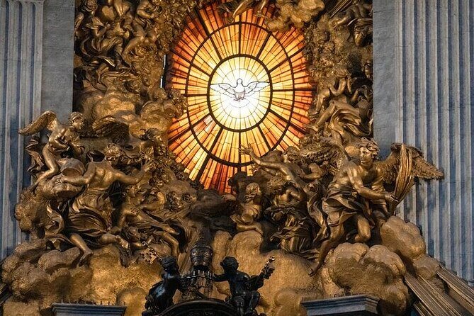 Small Group Guided Tour of St Peter Basilica - Optional dome climb: worth it if you want the view