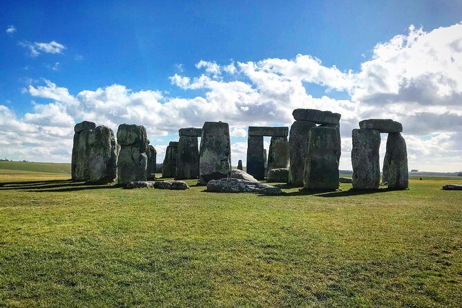 Stonehenge Shuttle Bus from London with Optional Fish & Chips - Stonehenge entry and the Visitor Center you shouldn’t skip