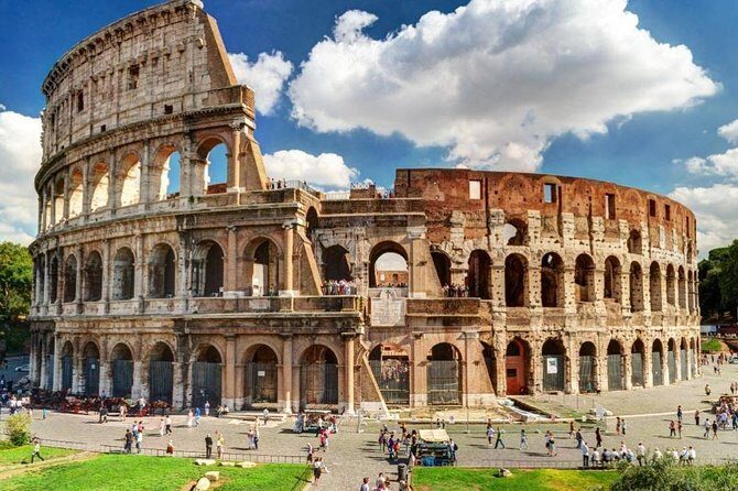 The best Colosseum tour with arena - Key points that matter before you go