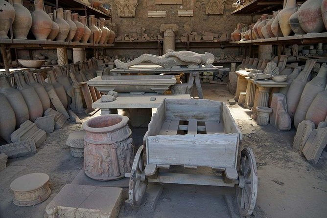 The real life in the old Pompeii tour with Archaelogical Guide All Inclusive - Pompeii From Sorrento: Getting There Without Losing Your Morning