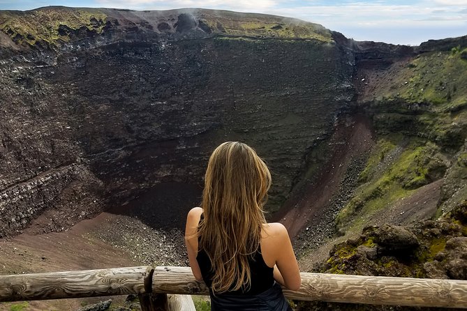 Tour on Vesuvius with wine tasting - From Naples pickup to Vesuvius crater: how the day is paced