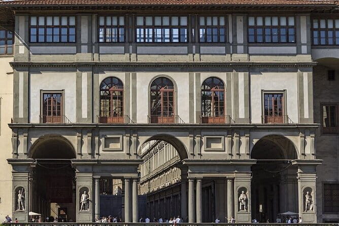 Uffizi Gallery Guided VIP Small Group Experience - What the guide and headsets change (and what they can’t)