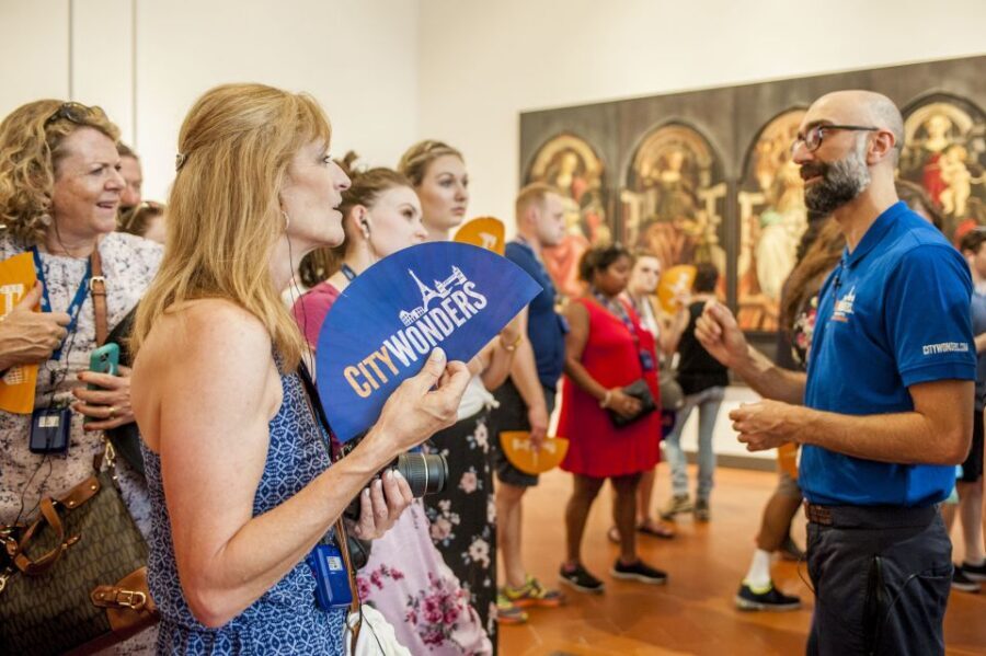 Uffizi Gallery: Small Group Guided Tour with Skip-the-Line - Museum rules you actually need: shoes, bags, flash, and strollers