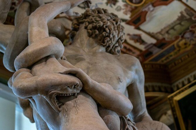 Uffizi Gallery Tour With Skip The Line Ticket - Earphones, coffee or tea, and other details that make the visit smoother