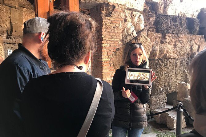Undergrounds Areas Colosseum and Roman Forum Small Group Tour - Entering the Colosseum: meeting point and what slows you down