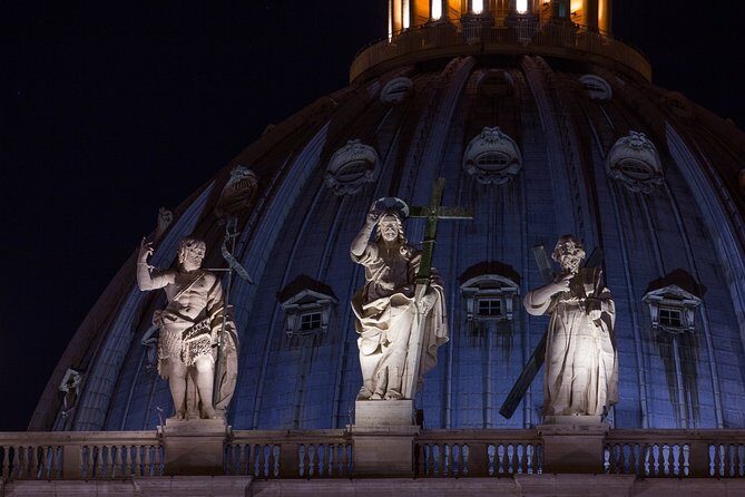 Vatican and Sistine Chapel at Night Private Tour, Top-Rated Guide - Vatican Museums at night: see the masterpieces without fighting the crowd