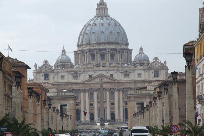 Vatican experience with St. Peter's Basilica option - When The Day Starts: 12:30, One Check-In, No Guesswork