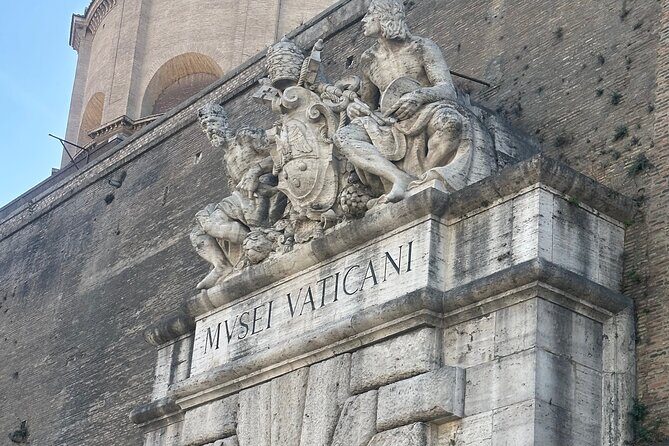 Vatican Guided Tour with Sistine Chapel, Museum's & The Basilica - What You Need to Bring (and What to Double-Check)