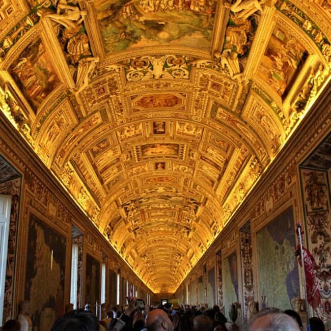 Vatican Museum & Sistine Chapel Guided Tour skip the line - Pio-Clementine Museum: ancient sculpture as the calm break