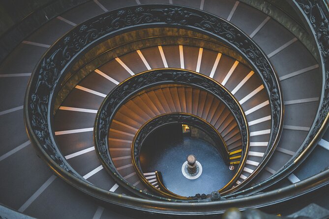 Vatican Museums and Sistine Chapel Guided Tour and Skip the line - Vatican Museums in about 90 minutes: the “high-impact” route