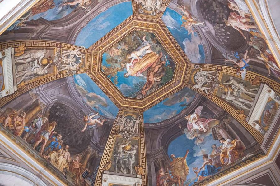 Vatican Museums and Sistine Chapel Tour with Basilica Access - What really makes the experience work with guides like Sophia and Vincent