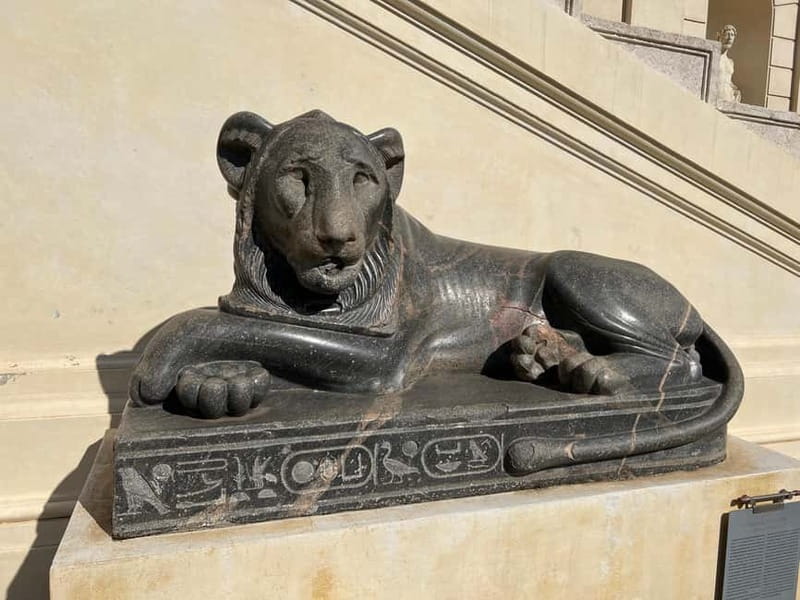Vatican: Museums, Raphael & Sistine Chapel + Basilica Option - Pigna courtyard, Belvedere, and the Galleries of Maps: the route that makes the place click