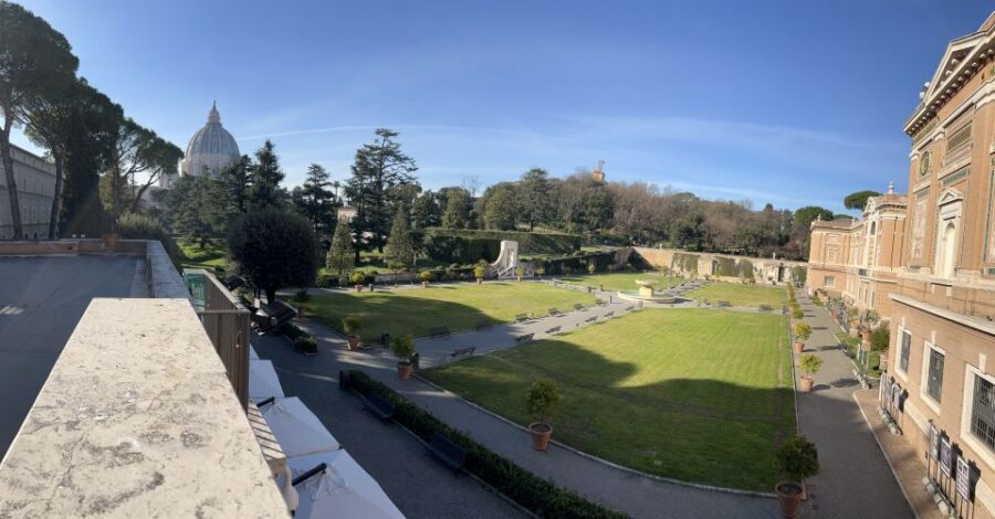 Vatican Private Tour with St. Peter's Basilica - Where to meet Inside Out Italy and how the tour ends