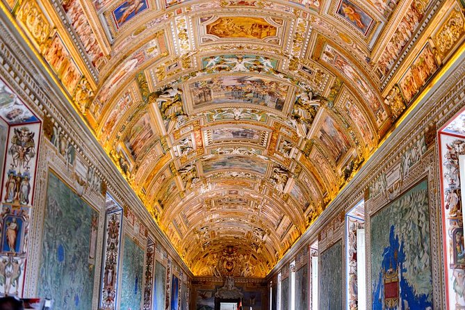 Vatican tour: Vatican Museums, Sistine Chapel - Sistine Chapel: what you should notice in Creation and the Last Judgment