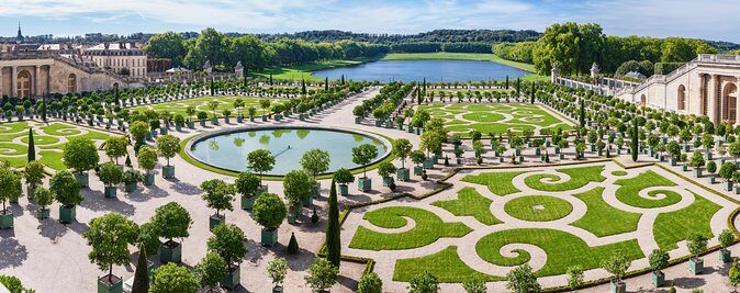 Versailles Domain Small-Group Guided Tour from Paris - Price and value: what $201.46 buys you (and what it doesn’t)