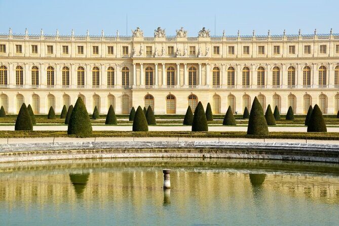 Versailles Palace Entrance Ticket and Breakfast at Ore Restaurant - Gardens after the palace: good walking time, plus extra ticket reality