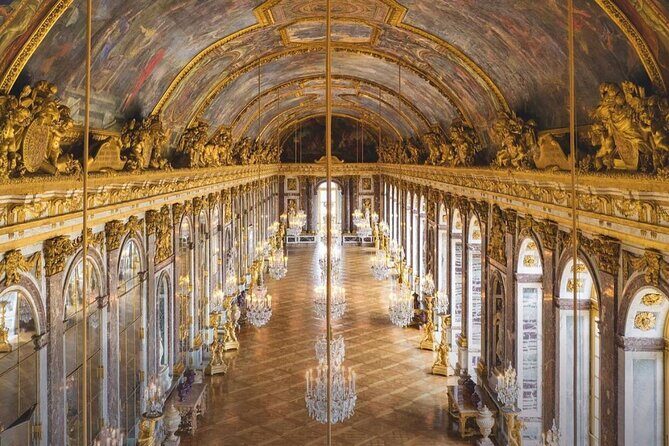 Versailles Palace Family Tour with Private Transfers and Lunch - Weekend Bonus: Gallery of Coaches and Why It’s Worth Planning Around
