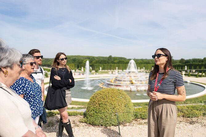 Versailles Palace Full Day or Half Day Tour with Local Guide - Hall of Mirrors: what to look for beyond the photos