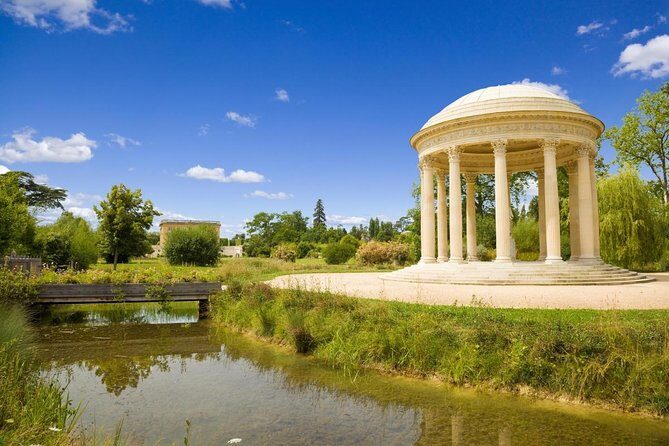 Versailles Palace & Marie-Antoinette's Estate Private Guided Tour with Lunch - Key highlights worth planning for