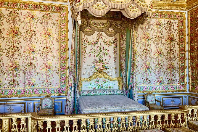 Versailles Palace & Marie-Antoinette's Estate Private Guided Tour with Lunch - Why This Versailles Day Feels More Like a Guided Walk Than a Grind