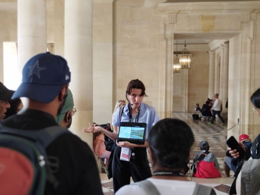 Versailles Palace: Private & VIP Guided Tour - Languages: English, Spanish, and the listed Catalan option