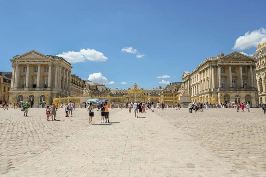 Versailles: Private Half-Day Guided Tour from Paris - Pace, group comfort, and guides that set the tone