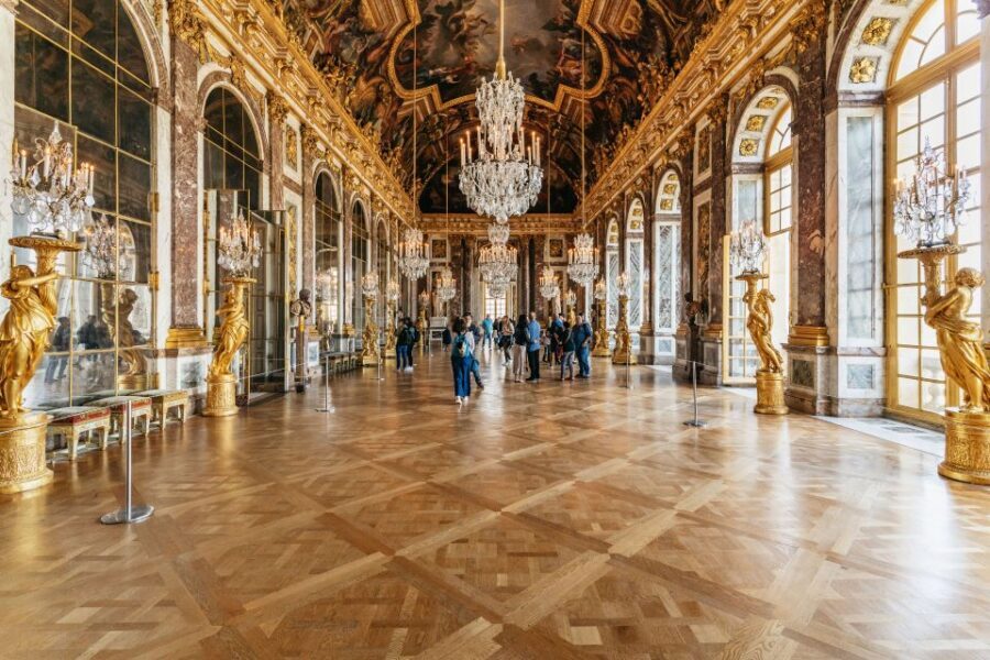 Versailles: Skip-the-Line Tour of Palace with Gardens Access - Hall of Mirrors: the room that rewards your full attention