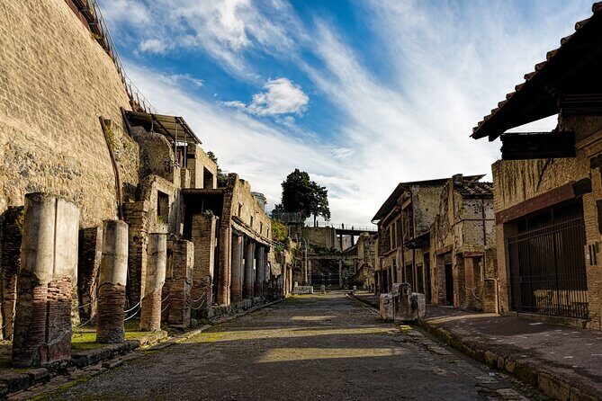 Vesuvio Gran cono + Wine Tasting & Lunch + Transfer from Naples - Transfers From Naples: The Time-Saver You Actually Feel