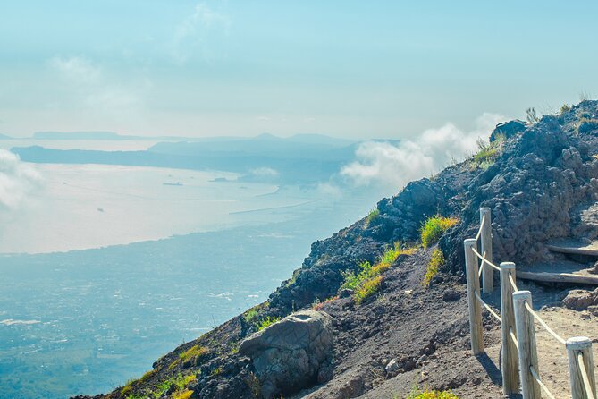 Vesuvius & Herculaneum Small Group Tour from Naples - Comfort and Group Size: Fewer People, Less Stress