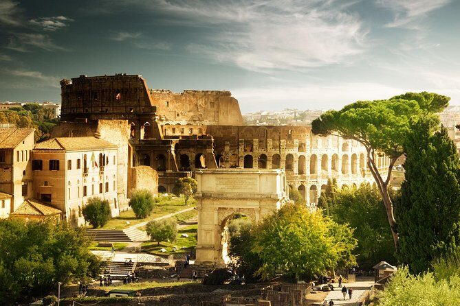 VIP Colosseum & Ancient Rome Guided Tour - Skip-the-line and headsets: how you actually keep your bearings