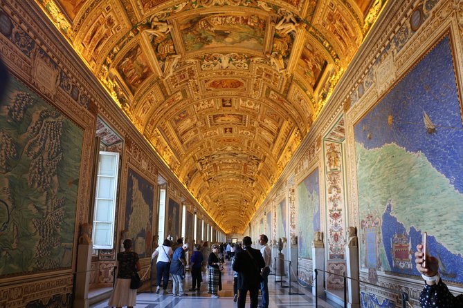 VIP Private Tour of Rome and the Vatican from Civitavecchia - Entering the Colosseum (with context, not just photos)