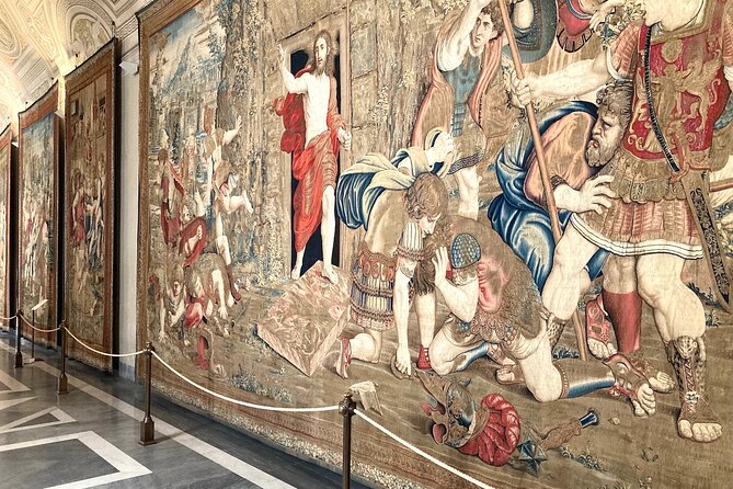 VIP semi-private Vatican Museum and Sistine Chapel Tour - St. Peter’s Square: A Short Walk, Big Visual Payoff