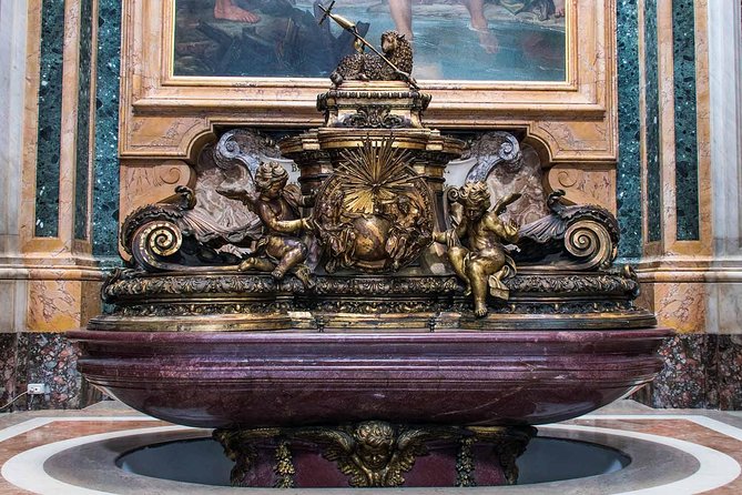 VIP Vatican Small Group Tour: Experience Art and History - St. Peter’s Square: a quick look outside, then you’re free