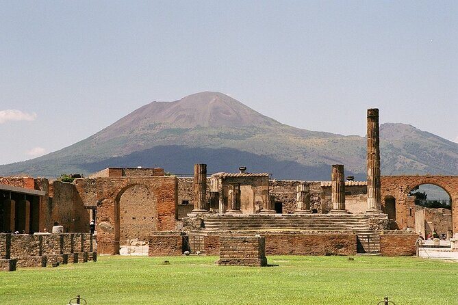 Visit Pompeii from Rome – Private Tour with Driver, Guide & Entry - Pompeii town stop: 1h30 for lunch and walking