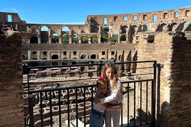 Walking Tour of the Colosseum, the Roman Forum and Palatine Hill - Entering the Colosseum without the usual headache