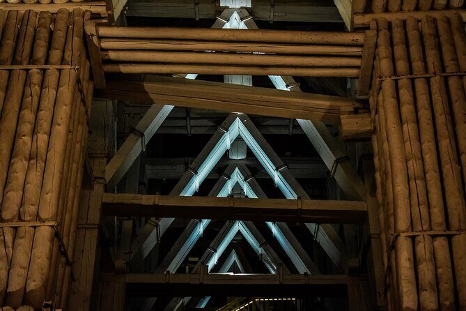 Wieliczka Salt Mine Guided Tour with Skip The Line Entrance Ticket - Level-By-Level Underground: What the 2.5 Hours Feels Like