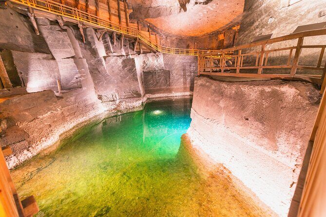 Wieliczka Salt Mine - Private Tour from Krakow - Temperature, layers, and the step reality