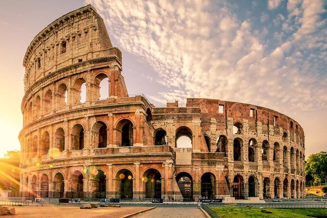 Your Colosseum tour with guide, Arena option - Palatine Hill and Roman Forum views: the payoff after the Colosseum